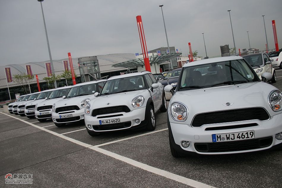 MINI Countryman外观