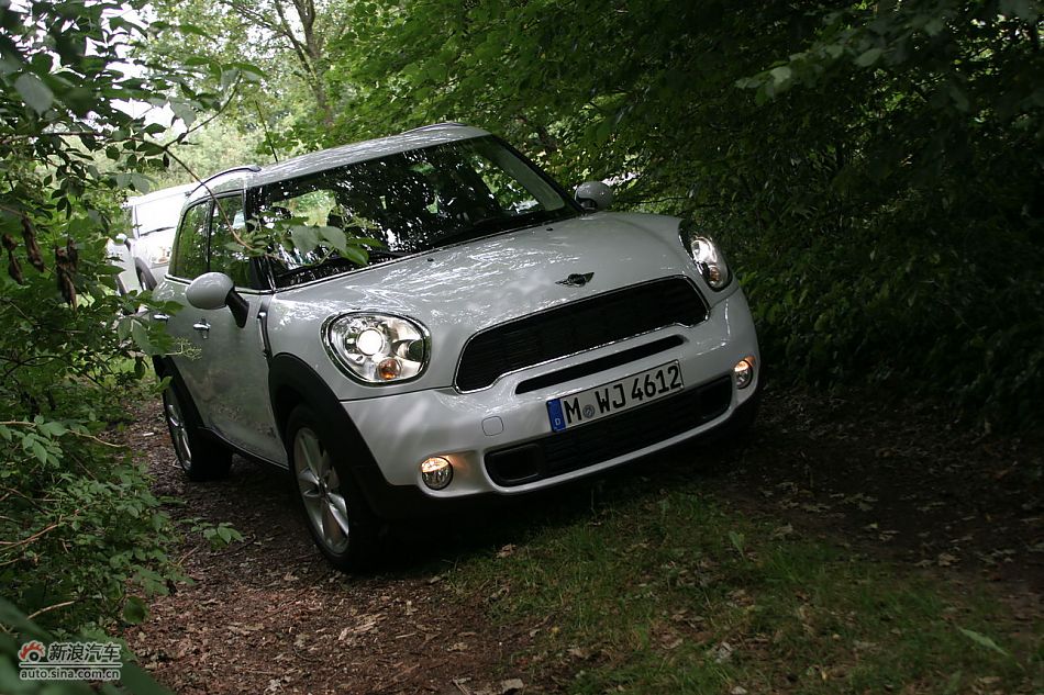 MINI Countryman外观