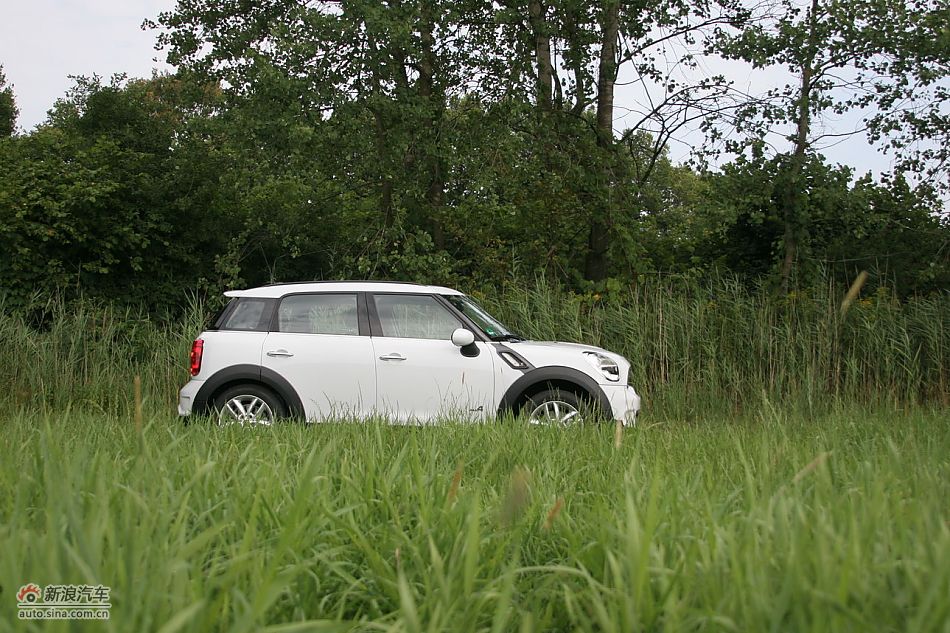 MINI Countryman外观