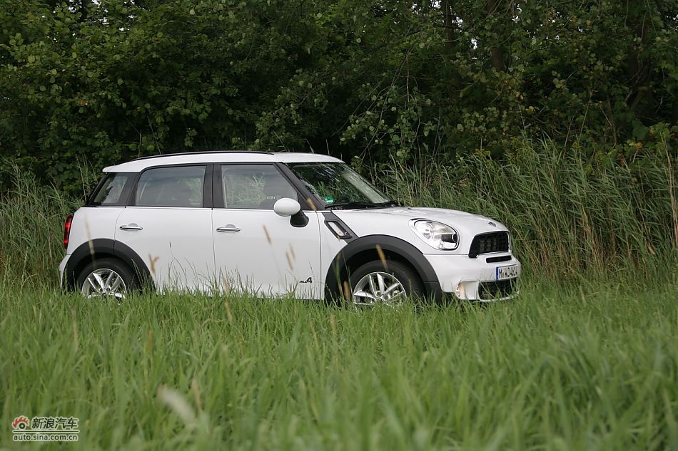 MINI Countryman外观