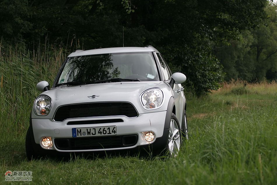 MINI Countryman外观