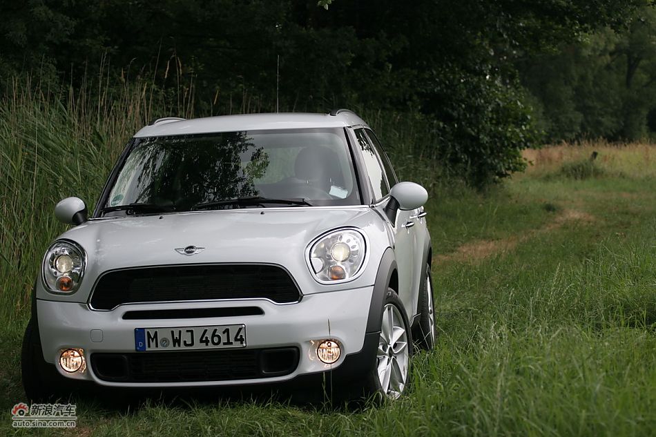 MINI Countryman外观