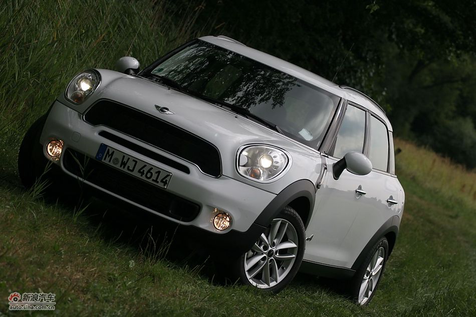 MINI Countryman外观
