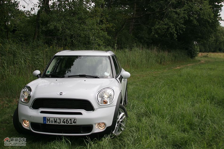 MINI Countryman外观