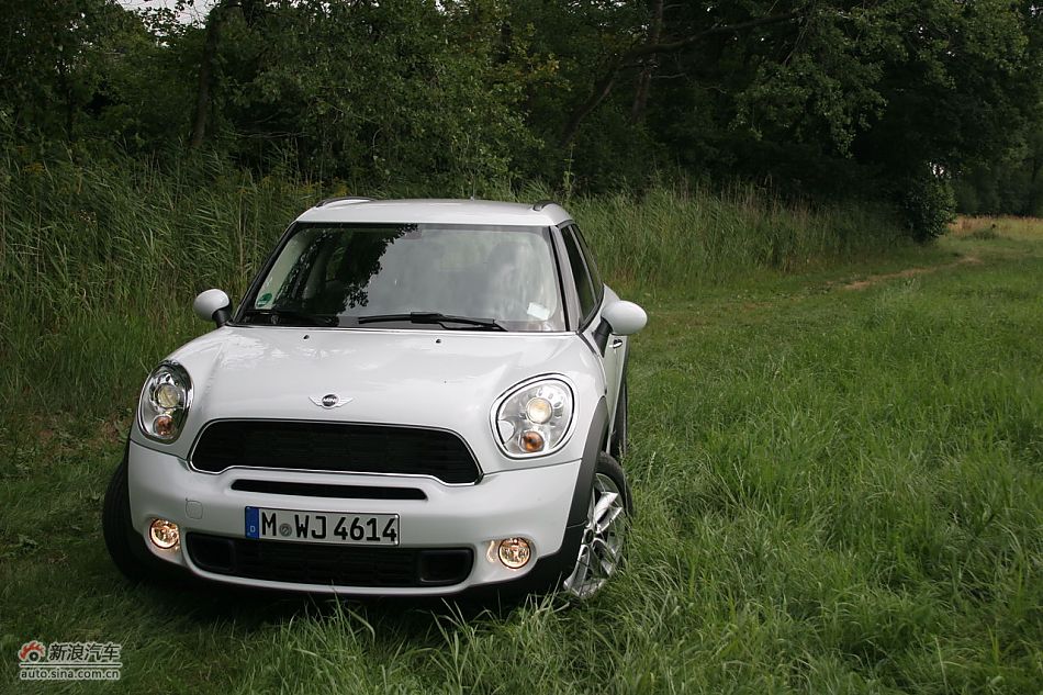 MINI Countryman外观