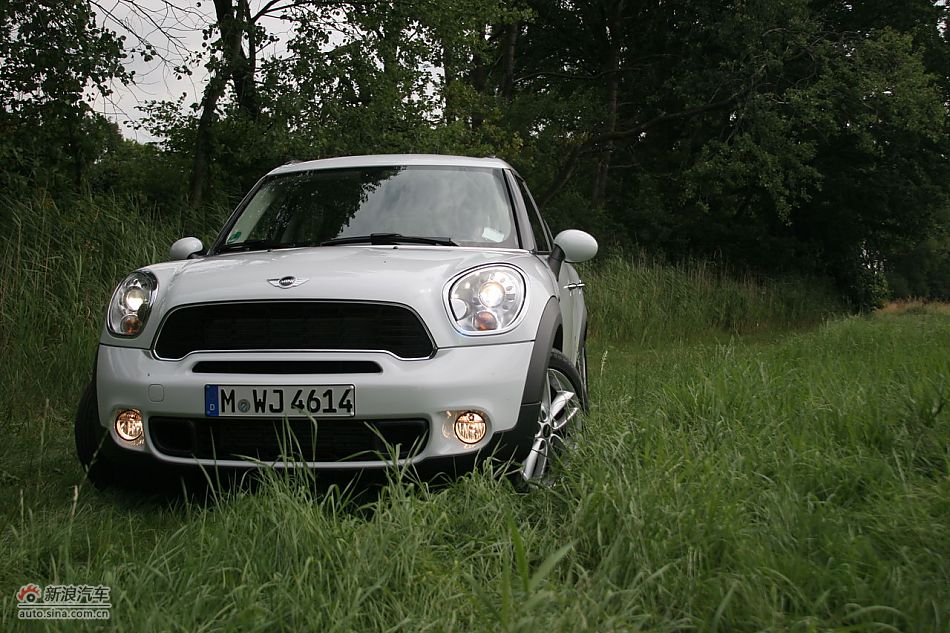 MINI Countryman外观