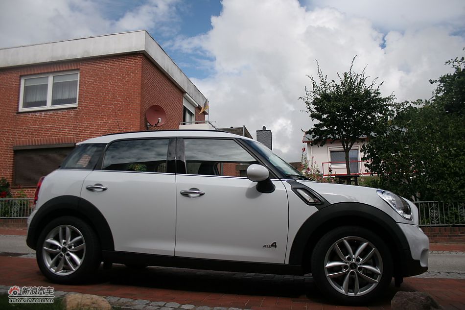 MINI Countryman外观