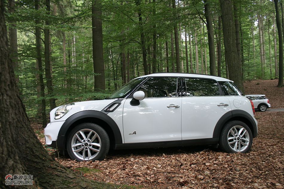 MINI Countryman外观