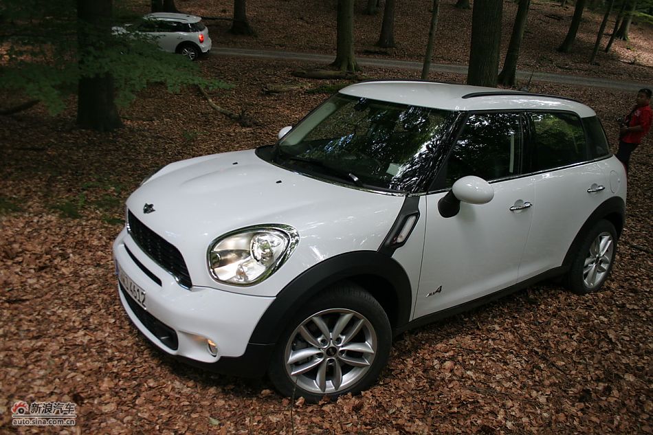 MINI Countryman外观
