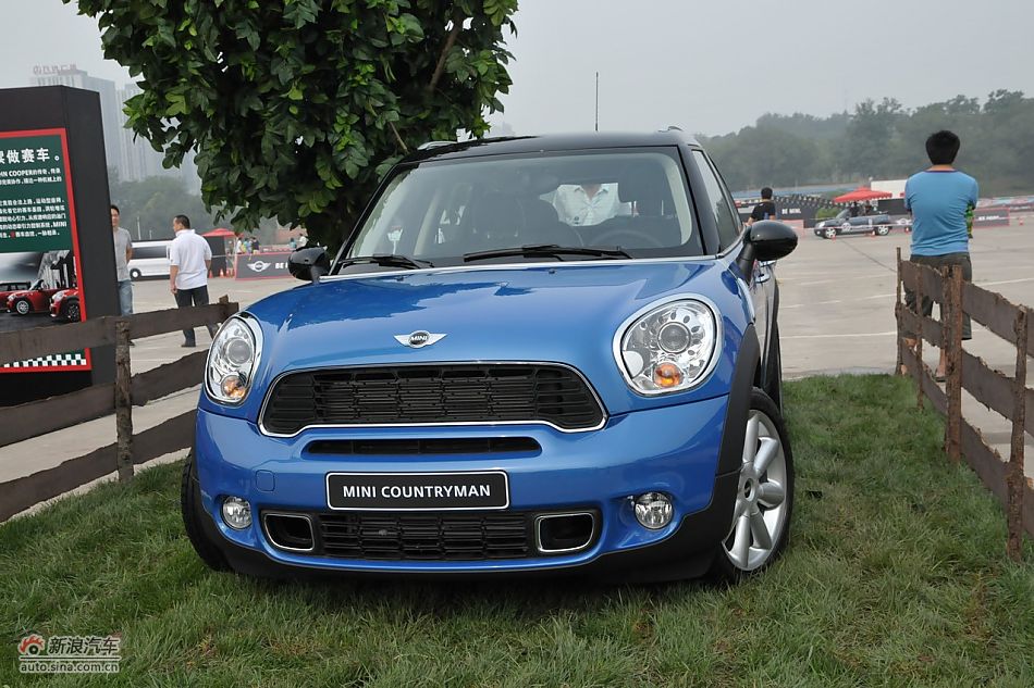 MINI Countryman外观
