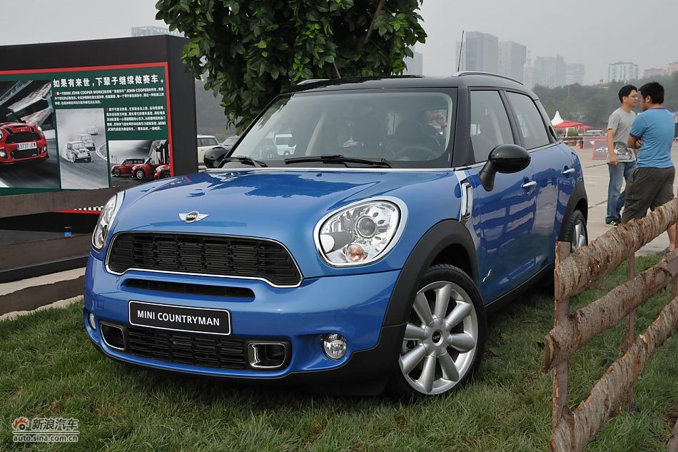 MINI Countryman外观