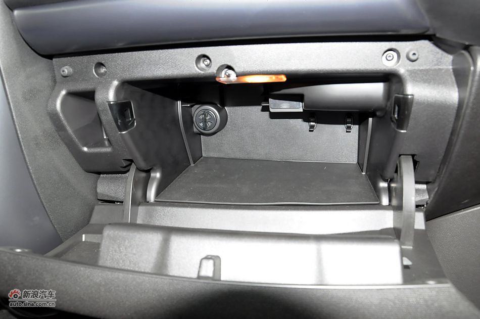 2011款MINI COUNTRYMAN实拍