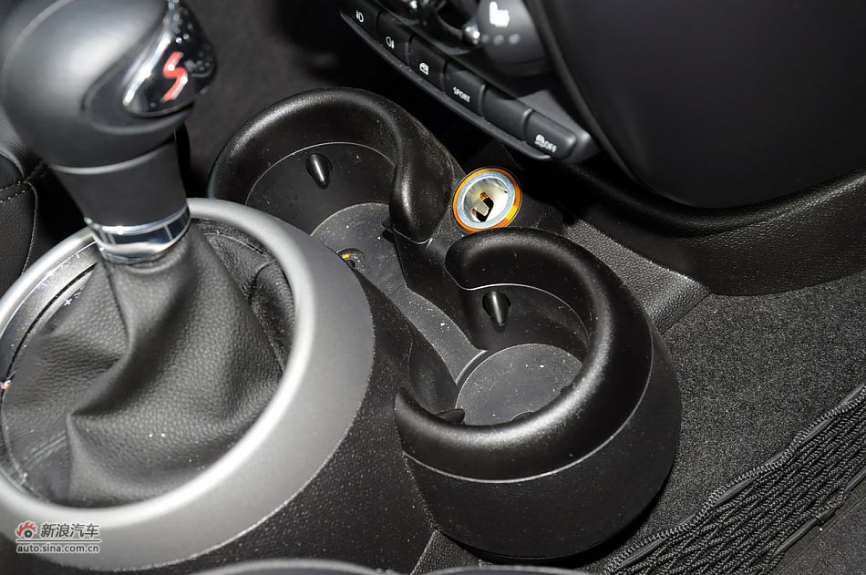 2011款MINI COUNTRYMAN实拍