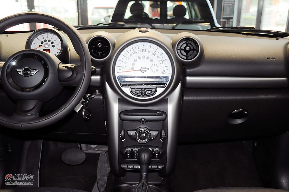 2011款MINI COUNTRYMAN实拍