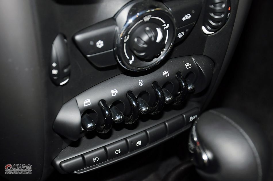 2011款MINI COUNTRYMAN实拍