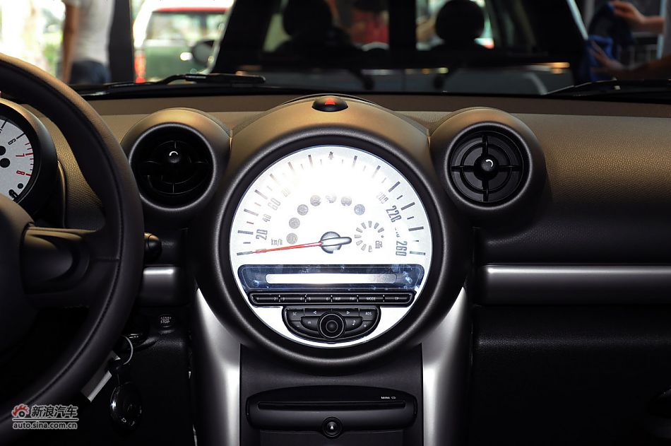 2011款MINI COUNTRYMAN实拍