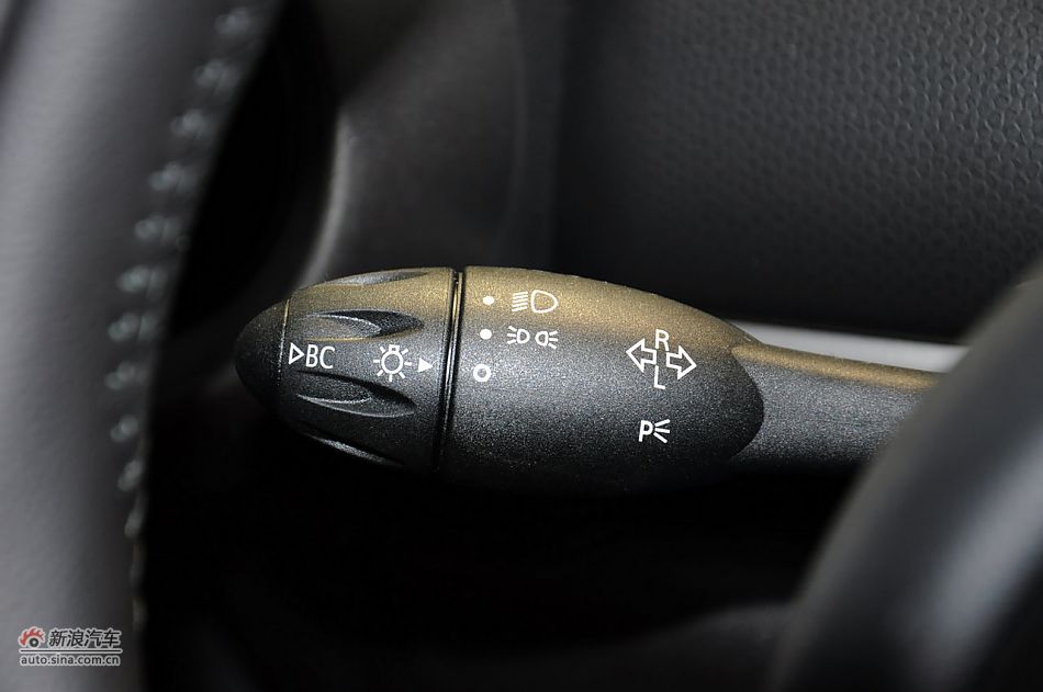 2011款MINI COUNTRYMAN实拍