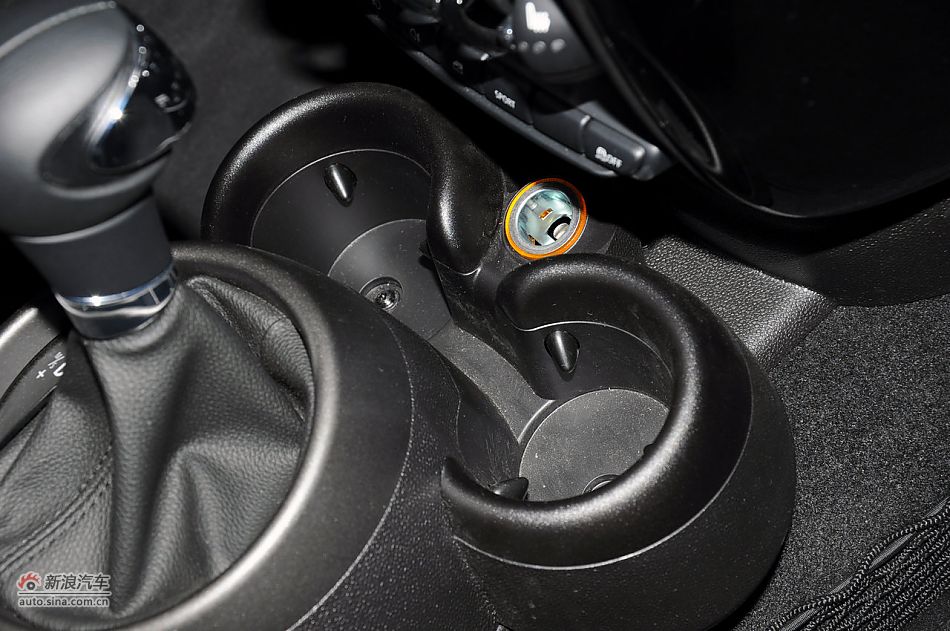 2011款MINI COUNTRYMAN实拍