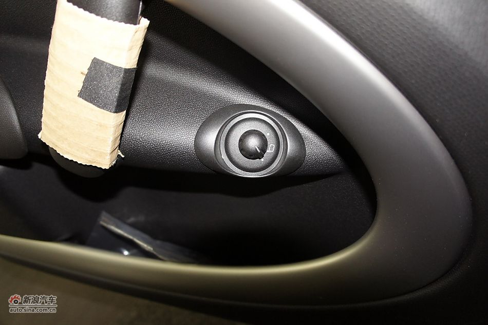 2011款MINI ONE COUNTRYMAN