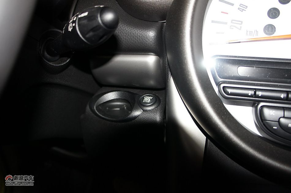 2011款MINI ONE COUNTRYMAN