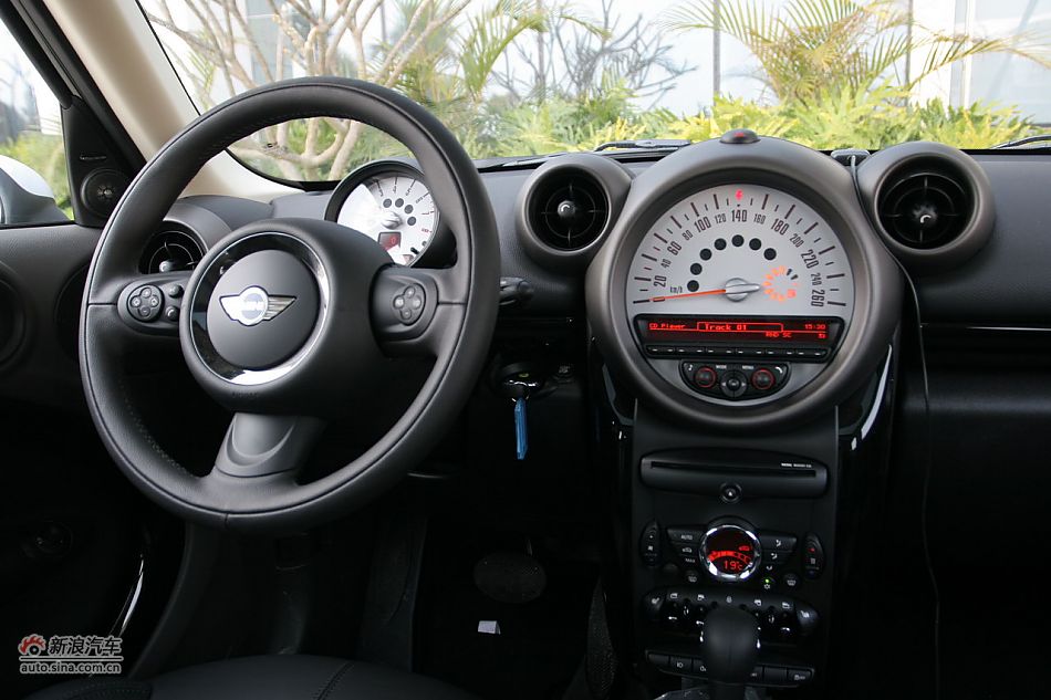 MINI COUNTRYMAN内饰及细节