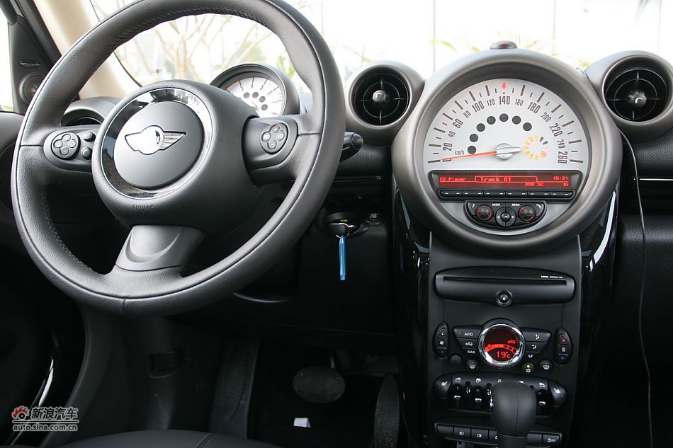 MINI COUNTRYMAN内饰及细节