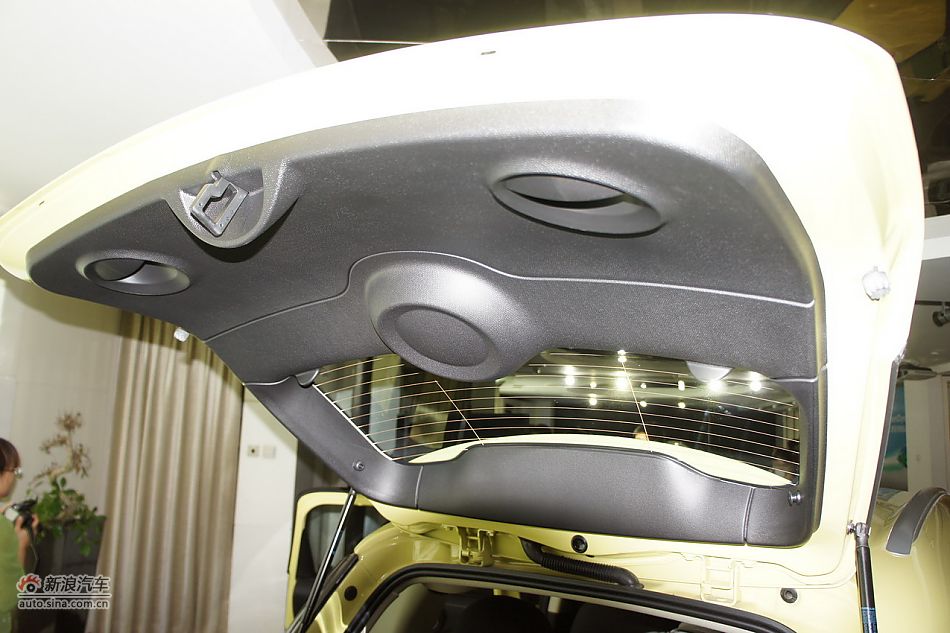 2011MINI ONE COUNTRYMAN