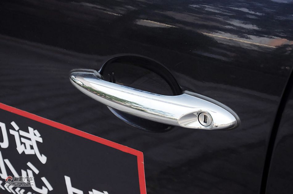 2011款MINI COUNTRYMAN实拍