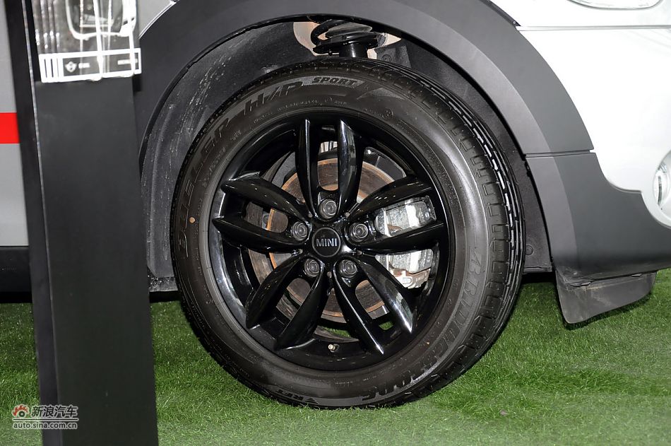 2011款MINI COUNTRYMAN实拍