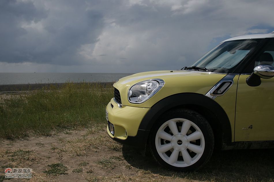 MINI Countryman特装车款外观