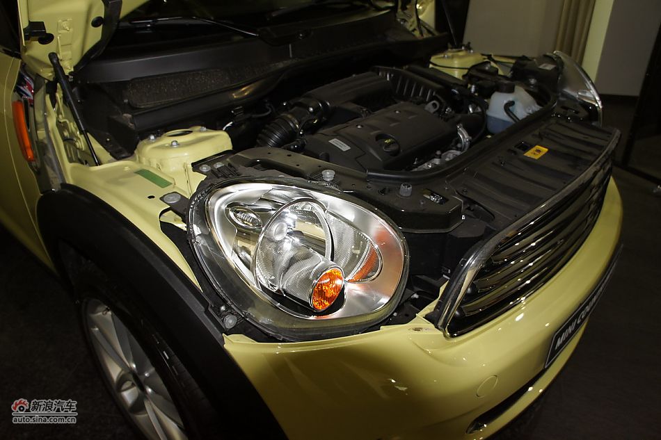 2011MINI ONE COUNTRYMAN