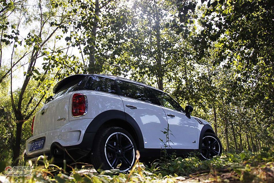 MINI COUNTRYMAN ALL4轻度越野测试