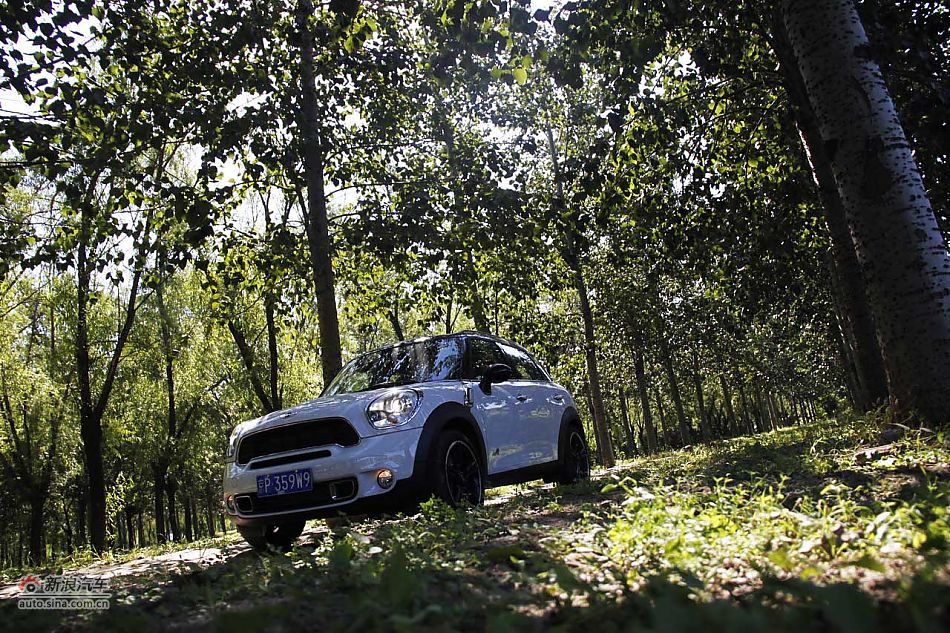MINI COUNTRYMAN ALL4轻度越野测试