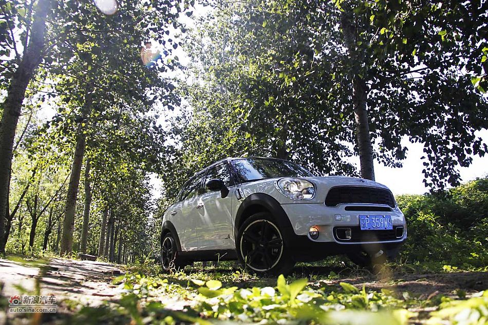 MINI COUNTRYMAN ALL4轻度越野测试