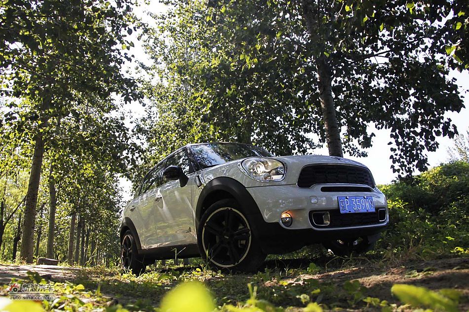 MINI COUNTRYMAN ALL4轻度越野测试