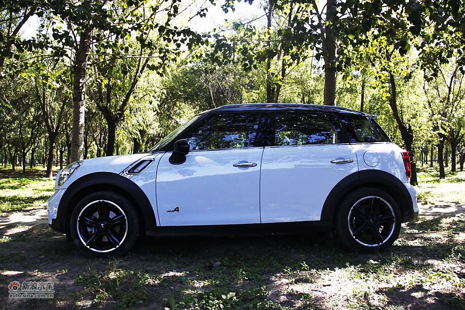 MINI COUNTRYMAN ALL4轻度越野测试