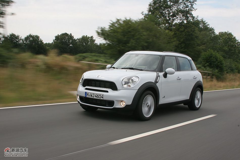 MINI Countryman公路动态