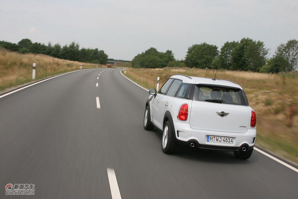 MINI Countryman公路动态