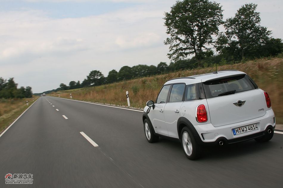 MINI Countryman公路动态