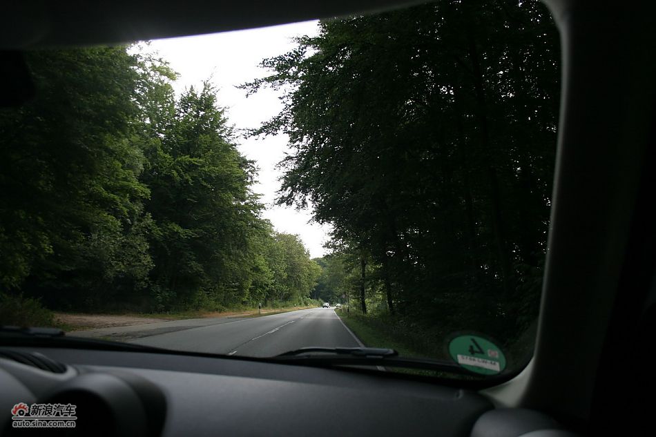 MINI Countryman公路动态