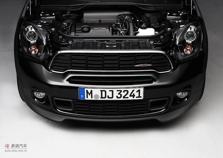 2013MINI JCW COUNTRYMAN