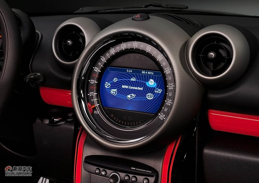 2013MINI JCW COUNTRYMAN