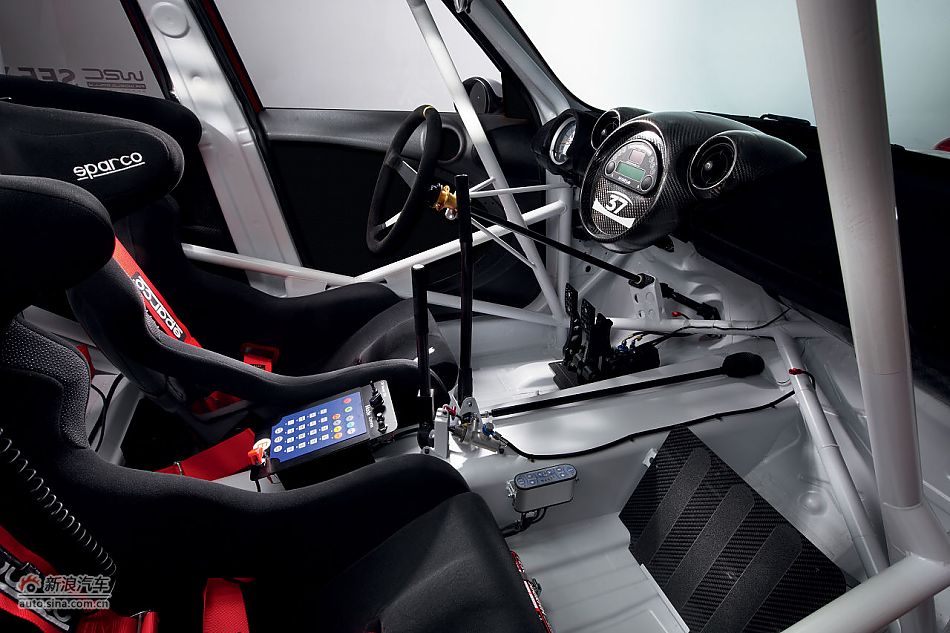 MINI JOHN COOPER WORKS WRC