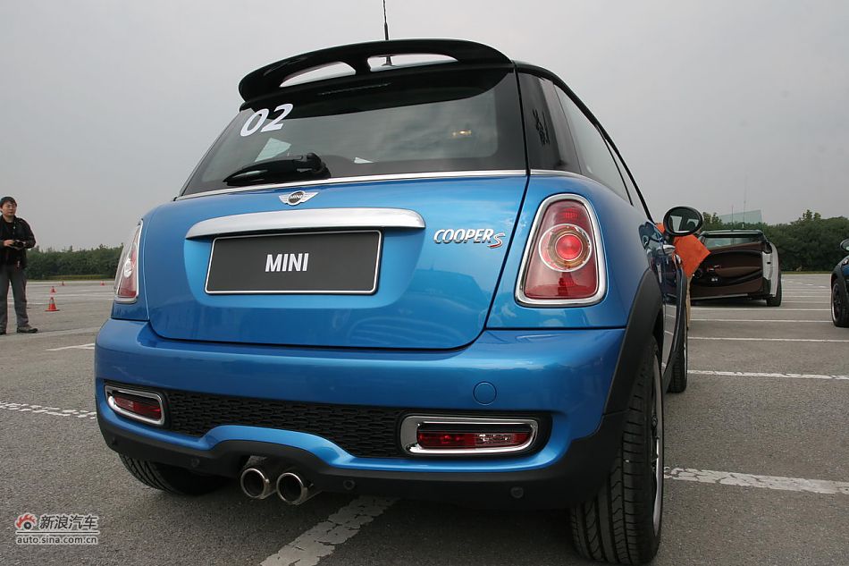 2011款MINI Cooper S外观