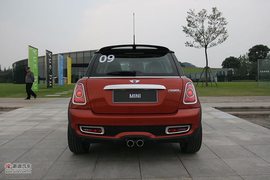 2011款MINI Cooper S外观