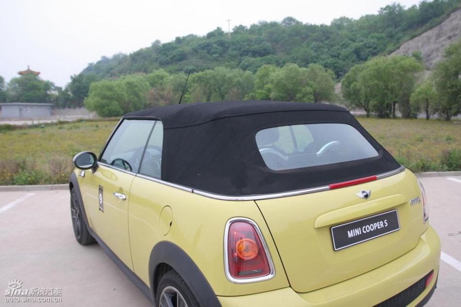MINI Cooper S敞篷外观及细节