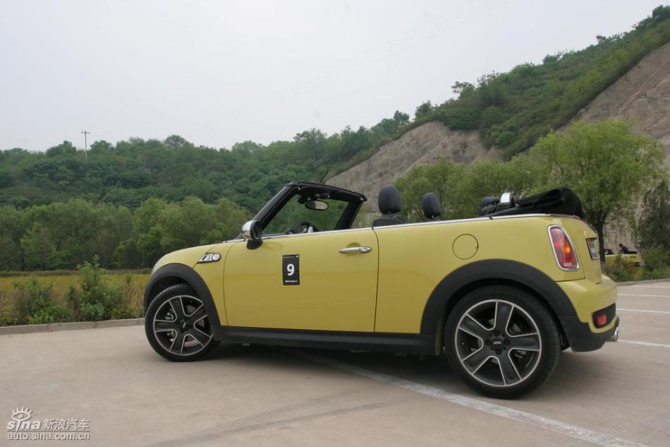 MINI Cooper S敞篷外观及细节