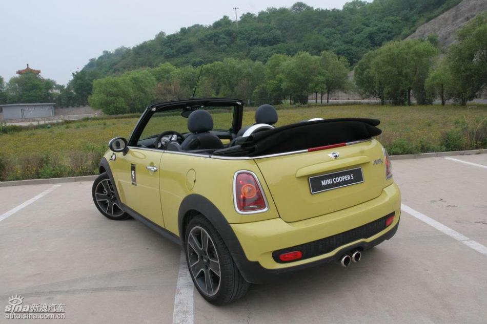 MINI Cooper S敞篷外观及细节