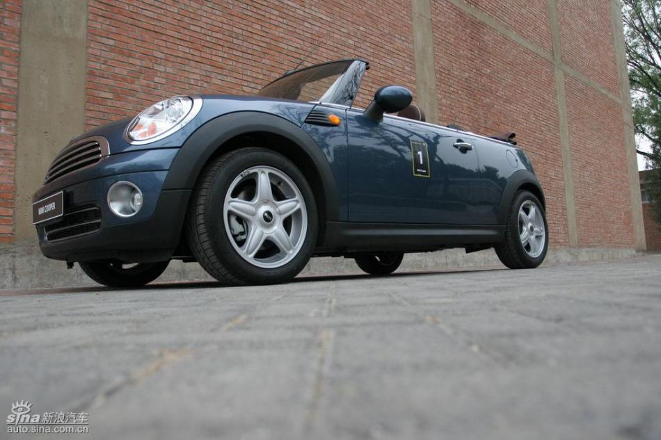 MINI Cooper敞篷外观及细节
