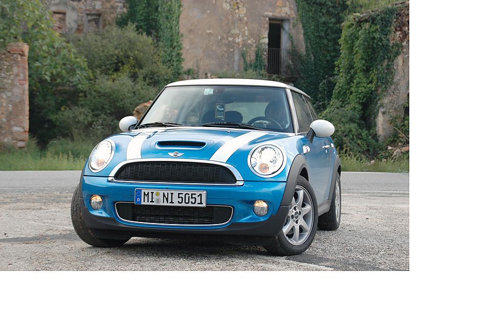 新MINI COOPERS外观